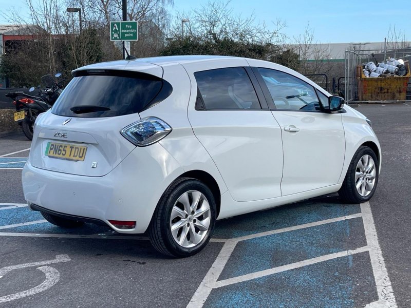 RENAULT ZOE