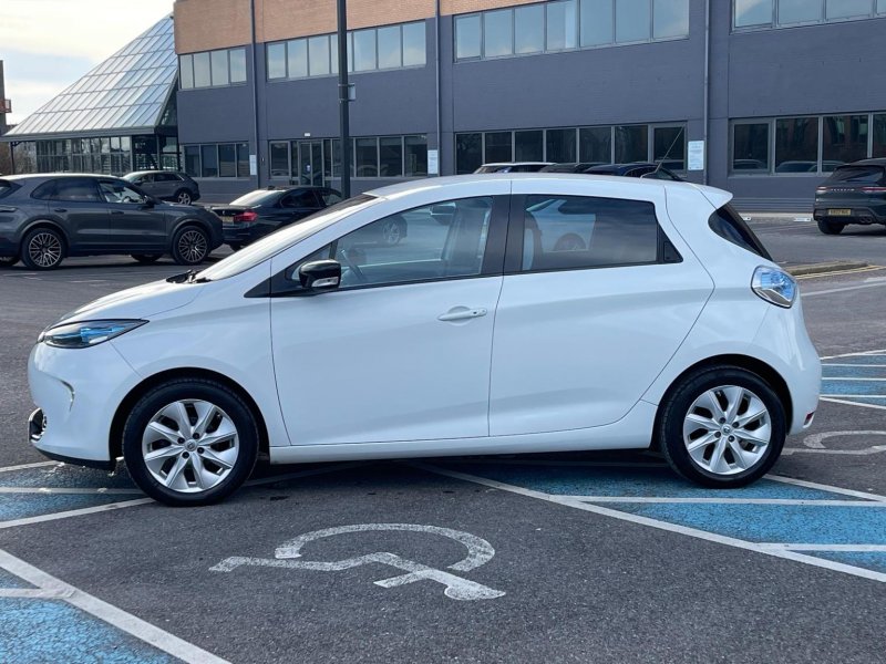 RENAULT ZOE