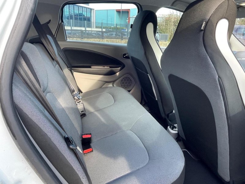 RENAULT ZOE