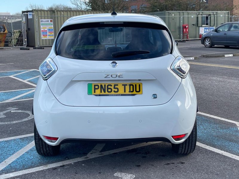 RENAULT ZOE