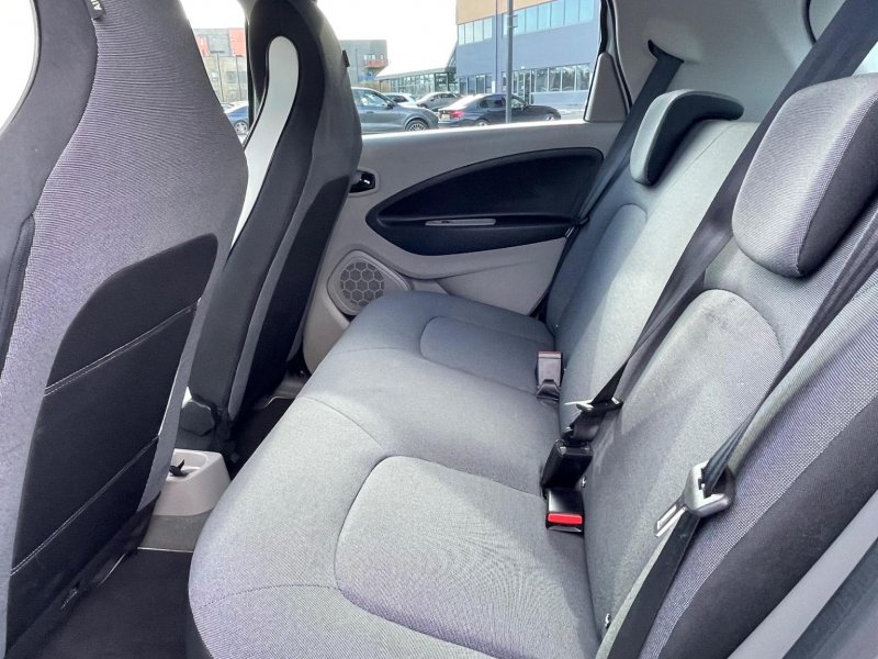 RENAULT ZOE