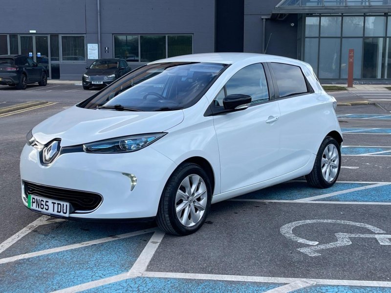 RENAULT ZOE